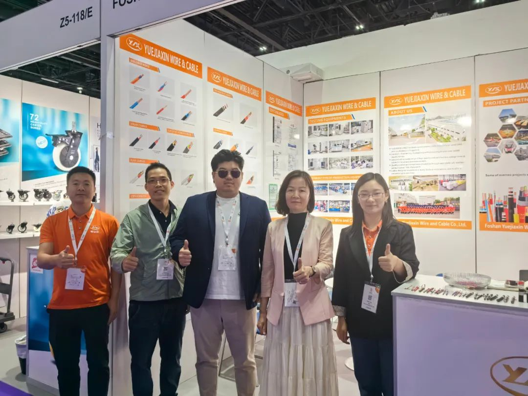 亮相迪拜五金及建材展覽會 亮相迪拜五金及建材展覽會